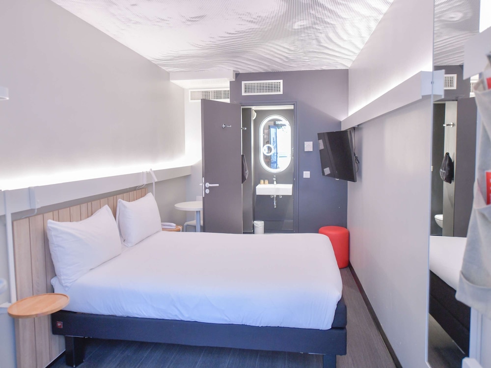 Hotel Faubourg Galant Paris, Handwritten Collection 17/69