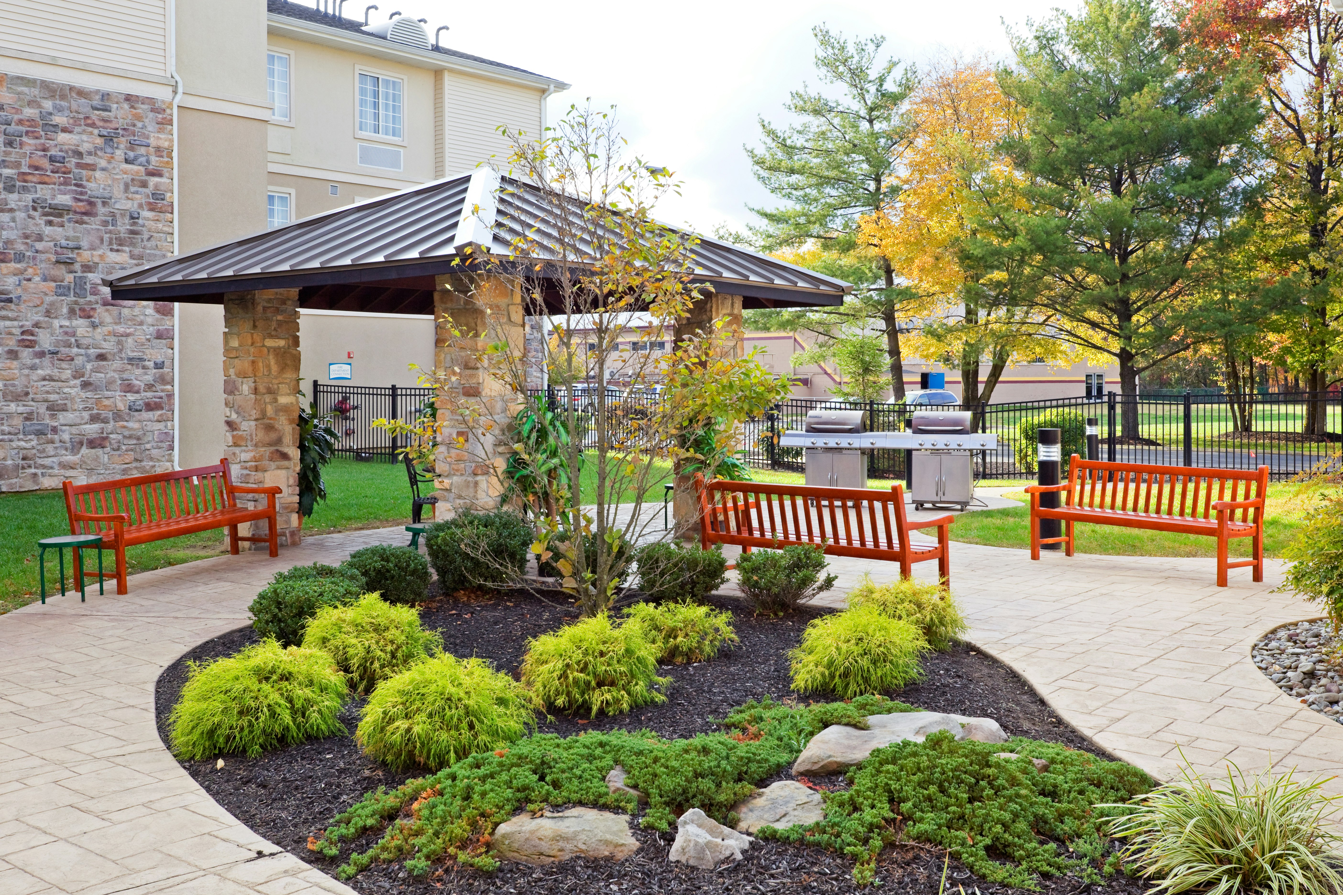 Staybridge Suites Philadelphia-Mt. Laurel 50/50