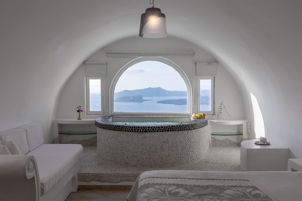 CALDERA VIEW RESORT ADULTS ONLY 20/50