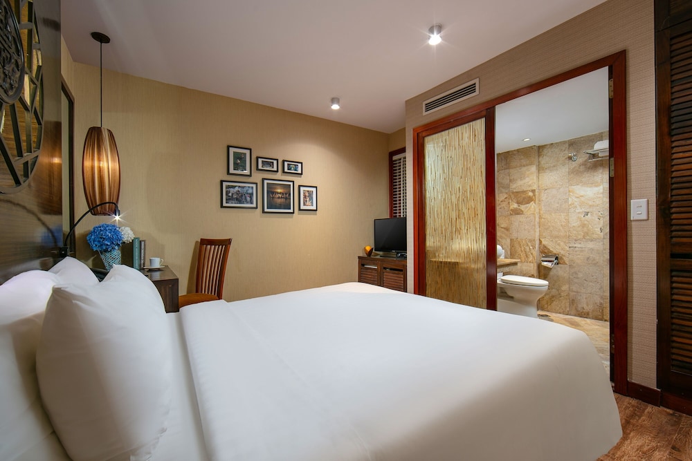 SUPERIOR, DOUBLE BED, NO WINDOW