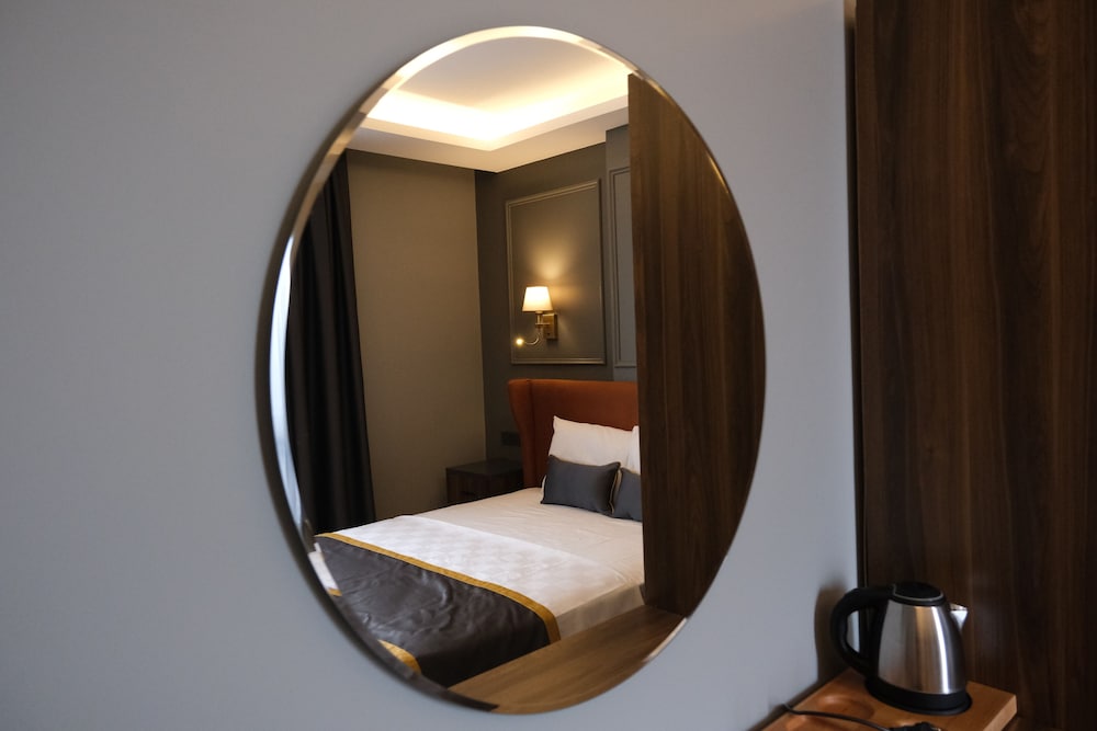 The Pearl Airport Hotel 9/26