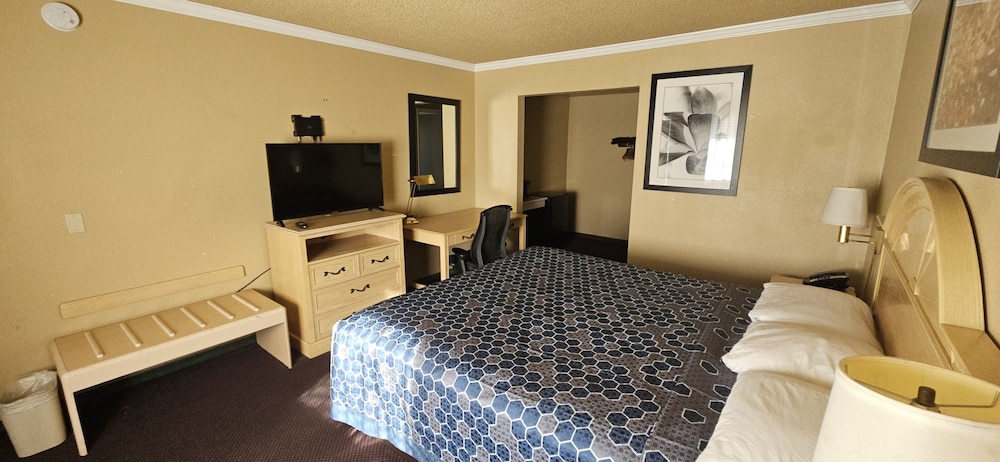 Heritage Inn 45/57
