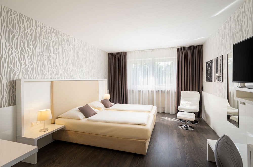 STANDARD, DOUBLE BED
