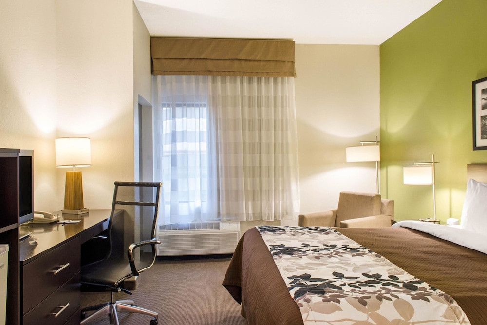 Sleep Inn & Suites Metairie - New Orleans West 19/37
