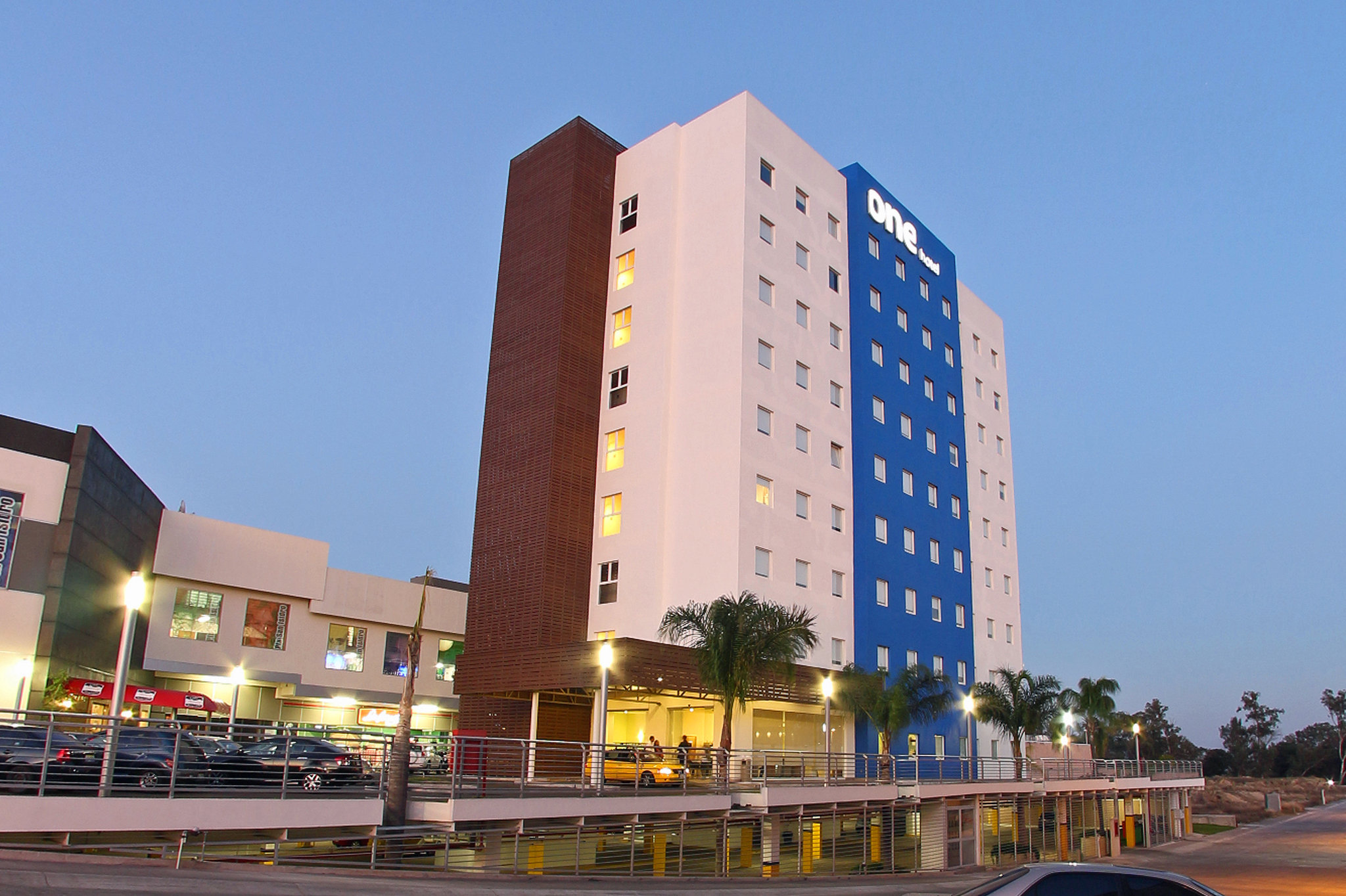 One Guadalajara Periferico Norte 4/37