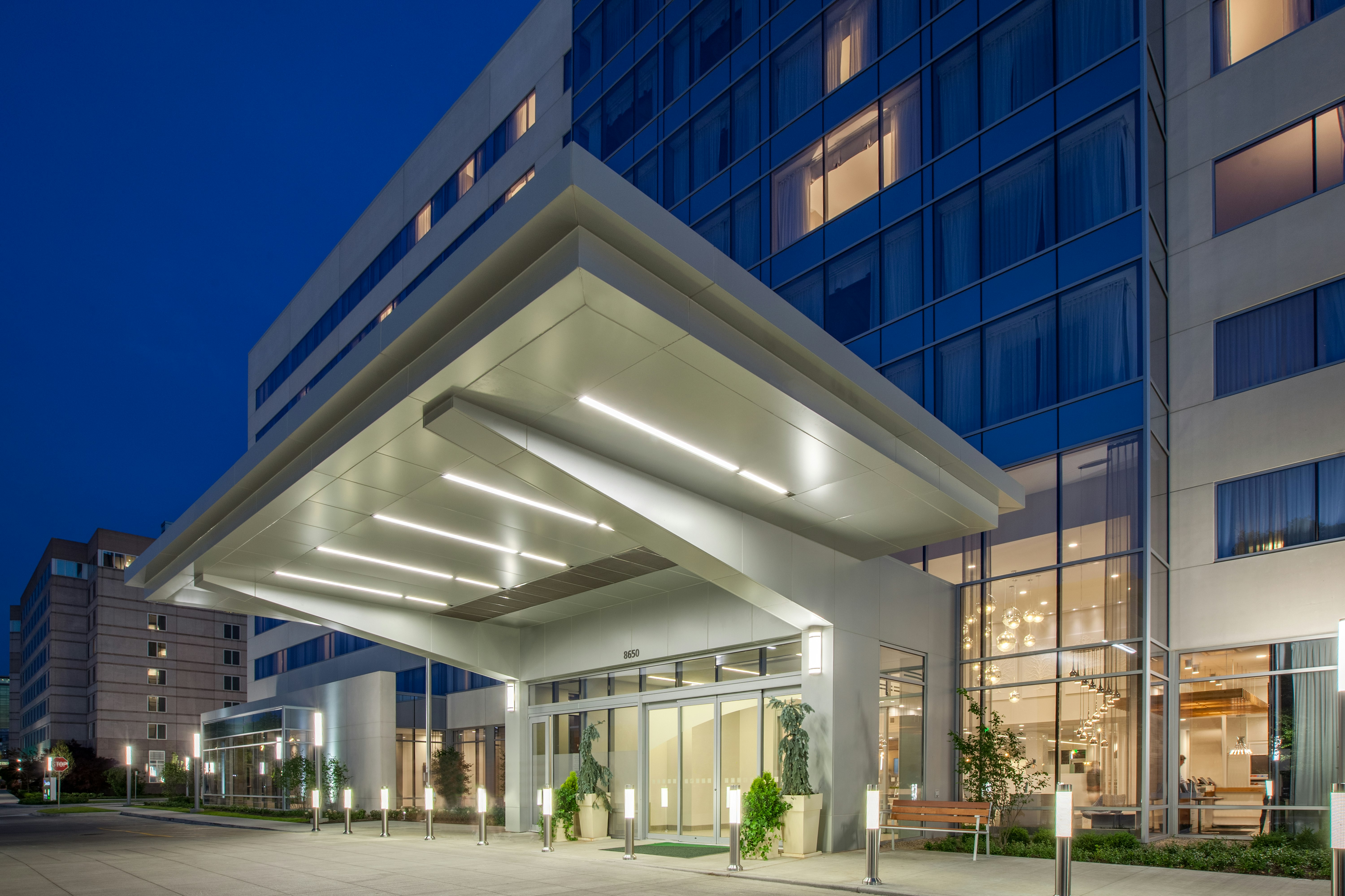 Holiday Inn Cleveland Clinic 9/64