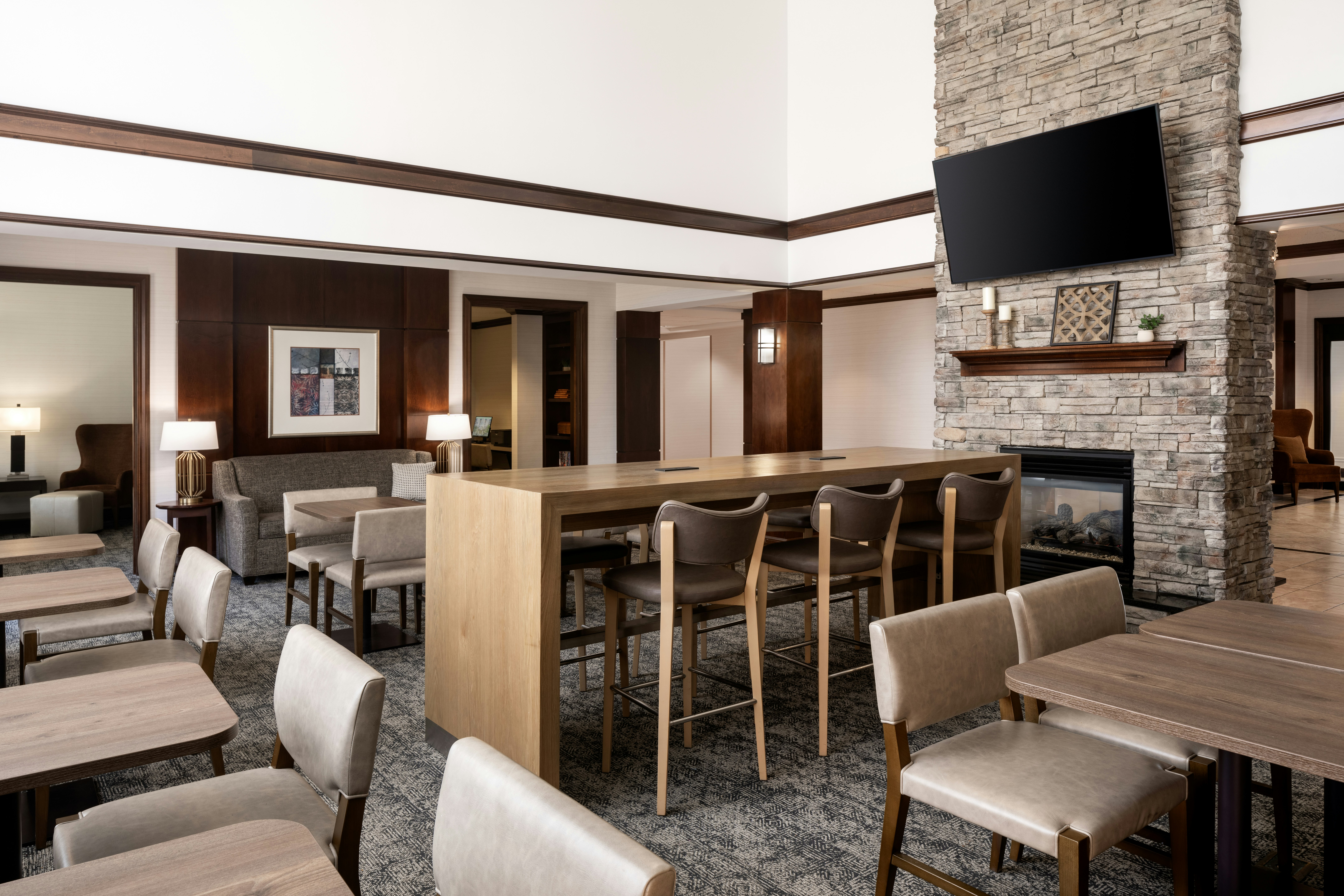Staybridge Suites Akron-Stow-Cuyahoga Falls 46/65