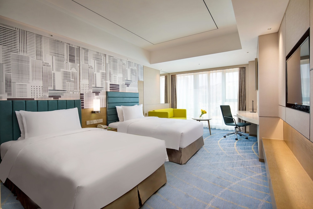 Holiday Inn and Suites LANZHOU CENTER 10/37