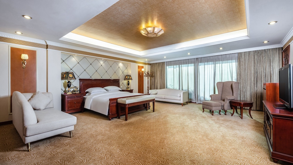 Crowne Plaza Foshan 38/76