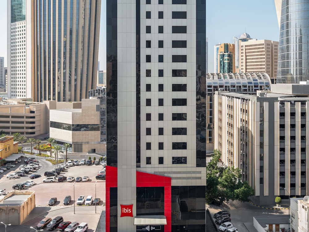 Ibis Sharq 62/68