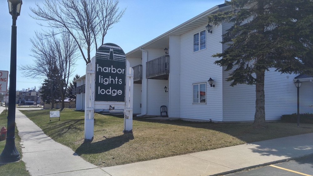 Harbor Lights Lodge 1/29