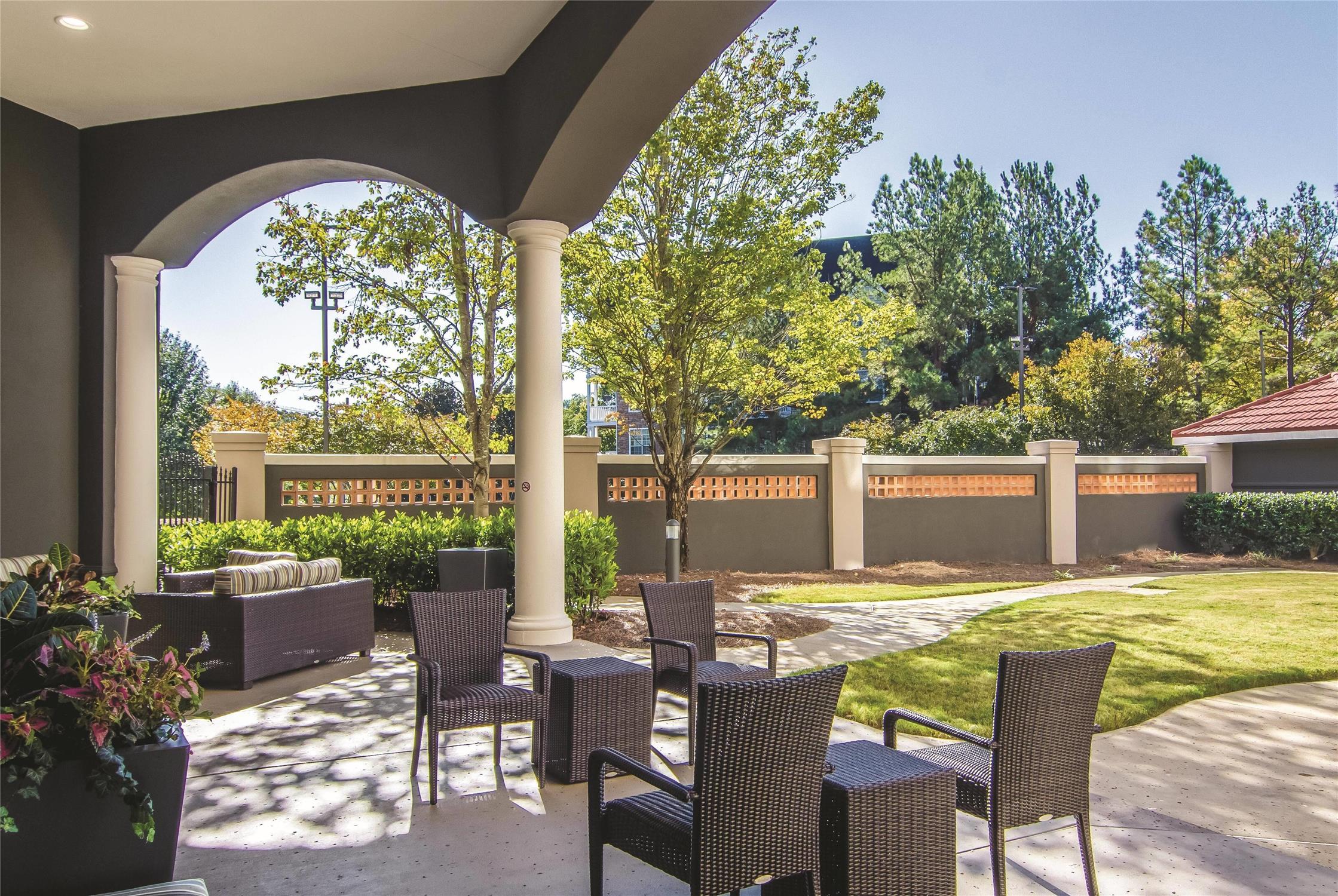 La Quinta Inn & Suites by Wyndham Atlanta Perimeter Medical 39/45