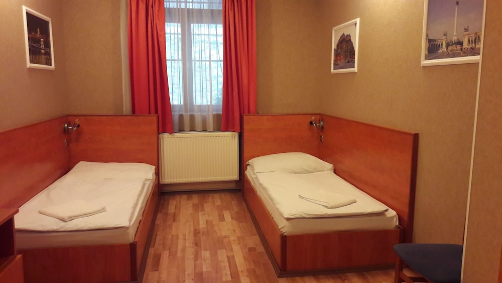 Easy Star Hotel 31/51