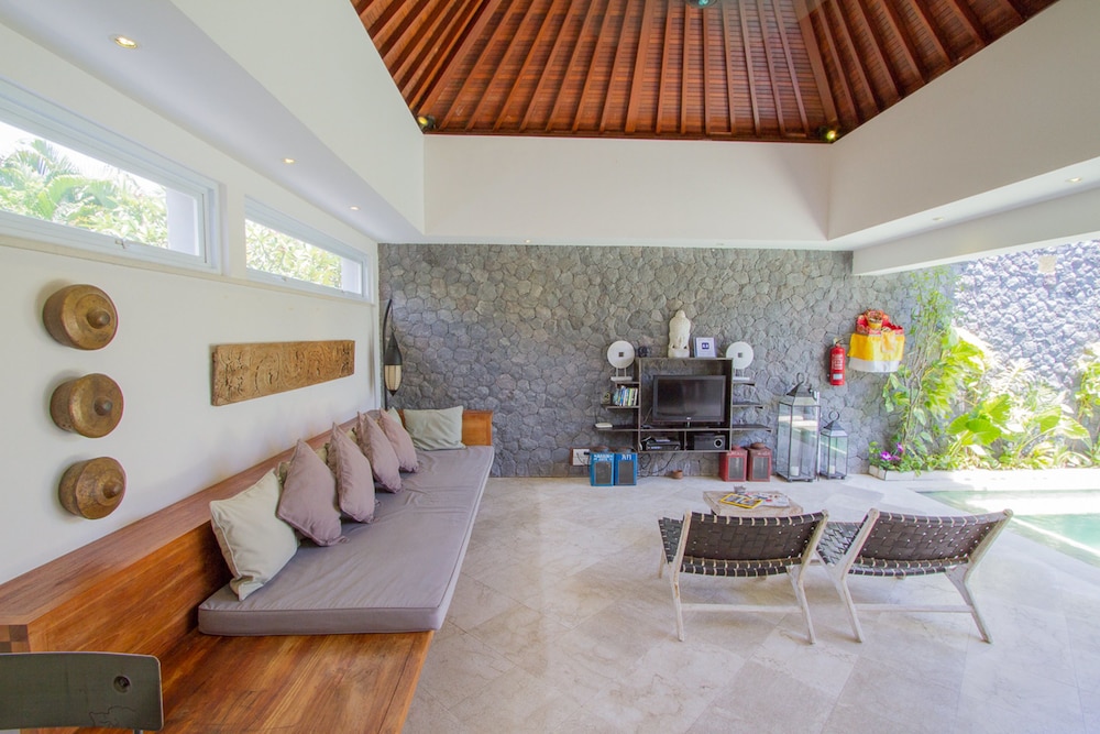 Villa Vishuddha Ajna 9/29