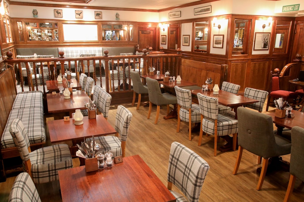 Ferry Inn 34/50