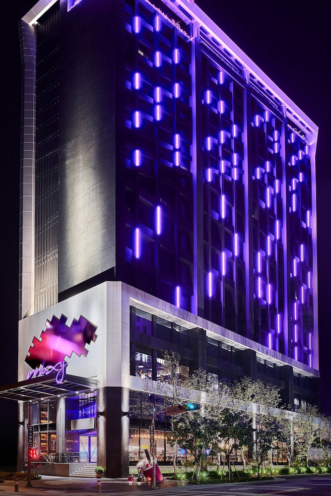 Moxy Taichung 7/42