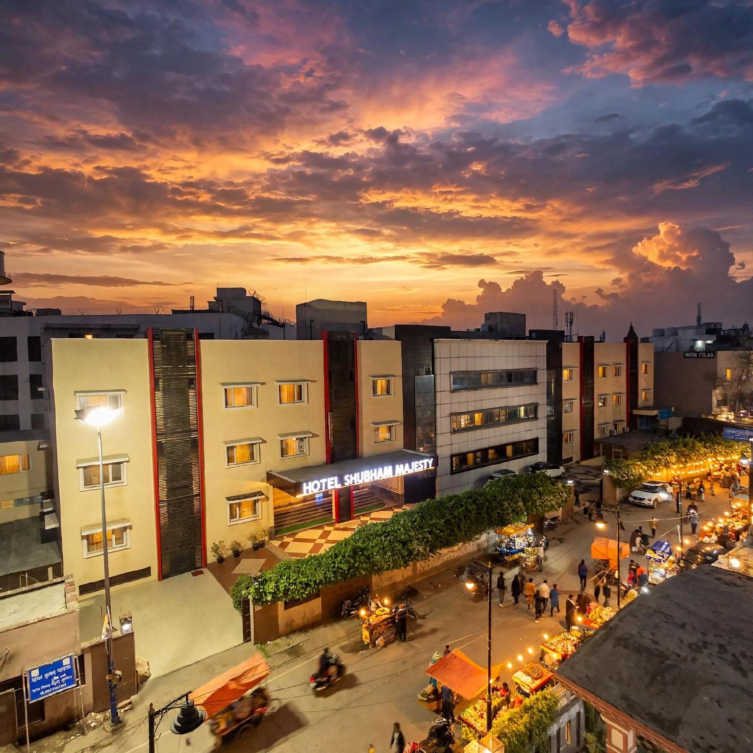 Hotel Shubham Majesty 1/16