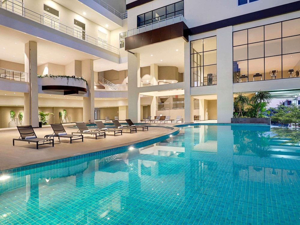 Mercure Bengkulu 64/66