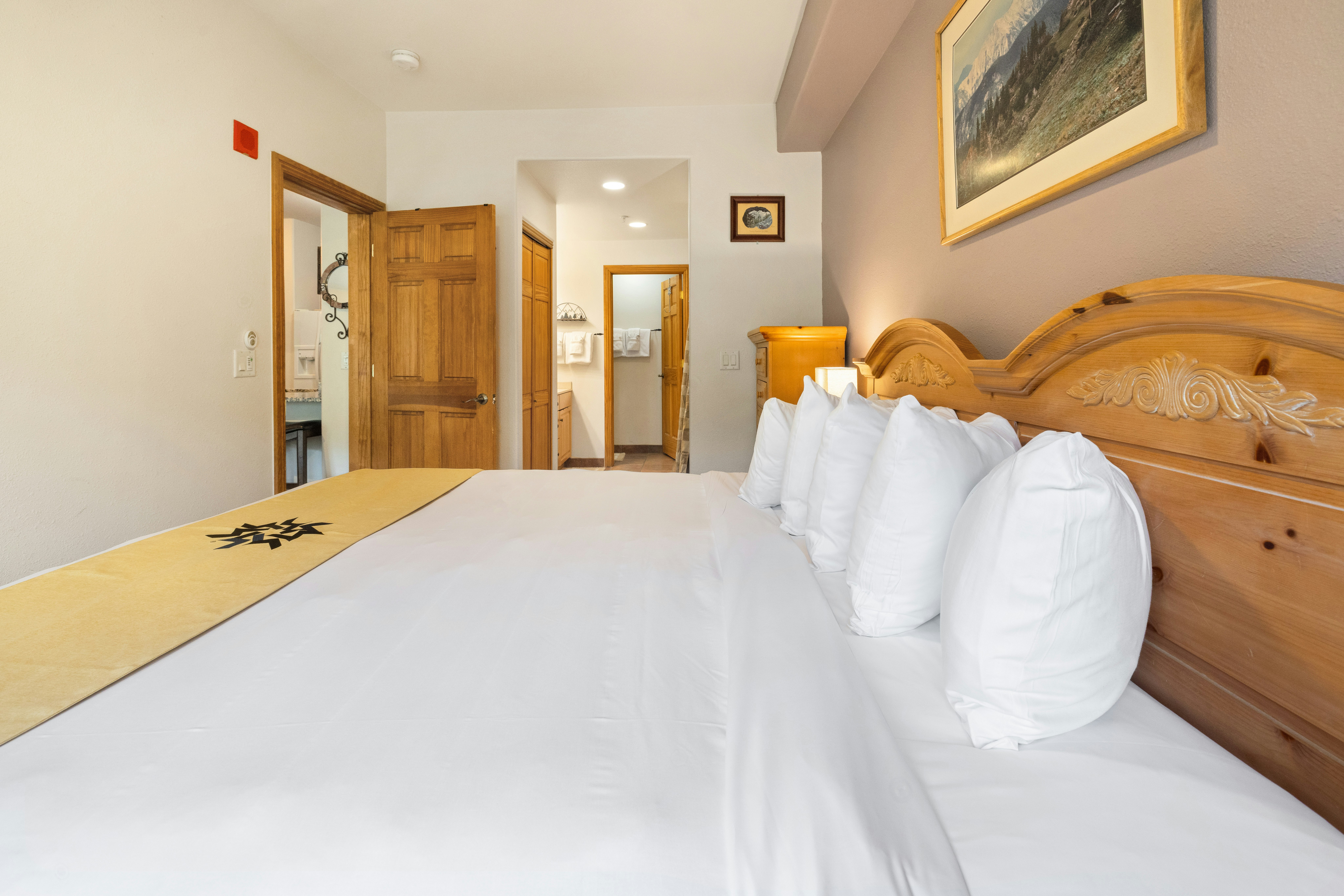 Gateway Mountain Lodge 22/75