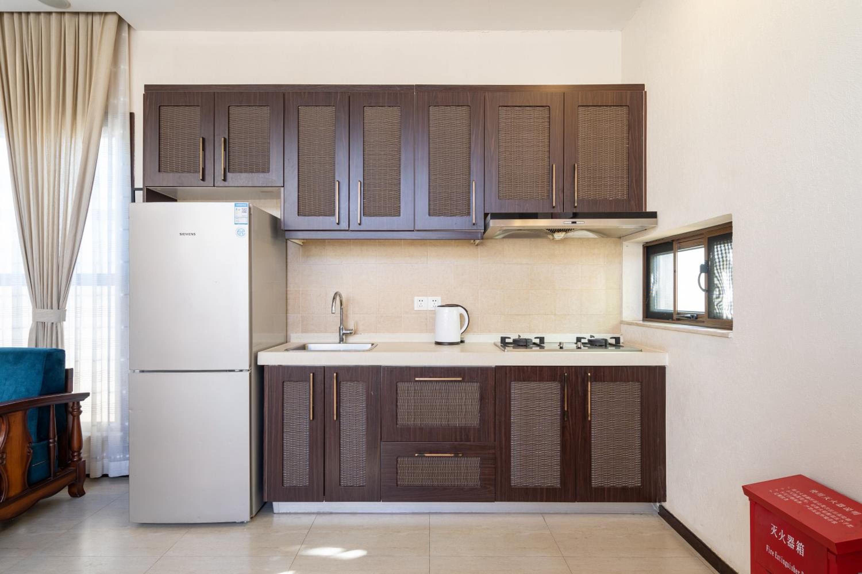 Yj Residence Poly Sanya 6/74