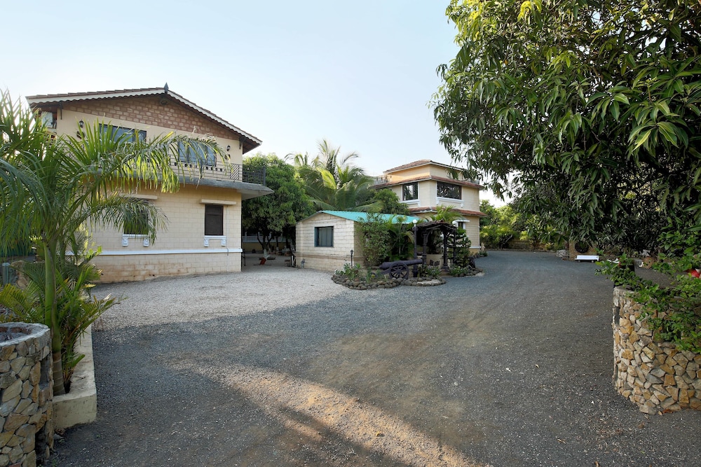 Gir Lion's Paw Resort 22/35