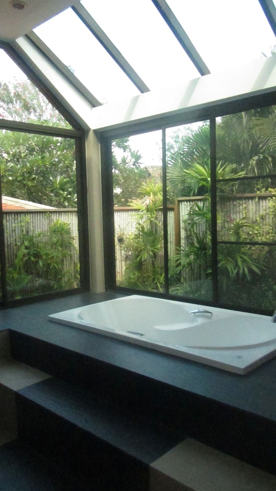 Malee Garden 25/48