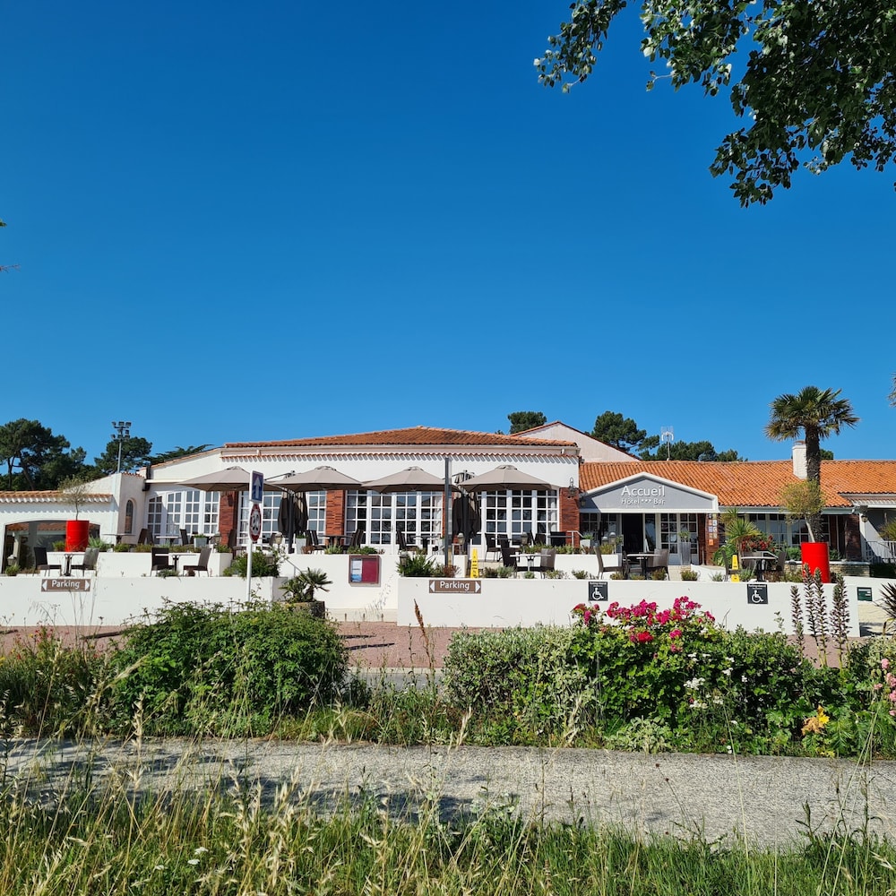 Hotel Et Spa Les Cleunes Oleron 8/74