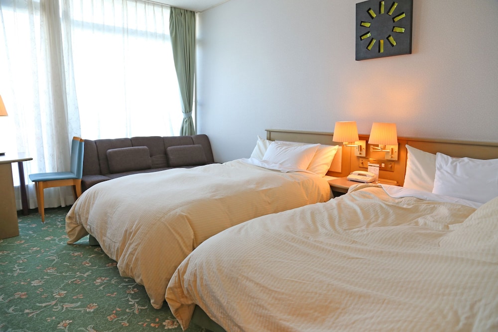 HOTEL BELLEVEDERE 3/46