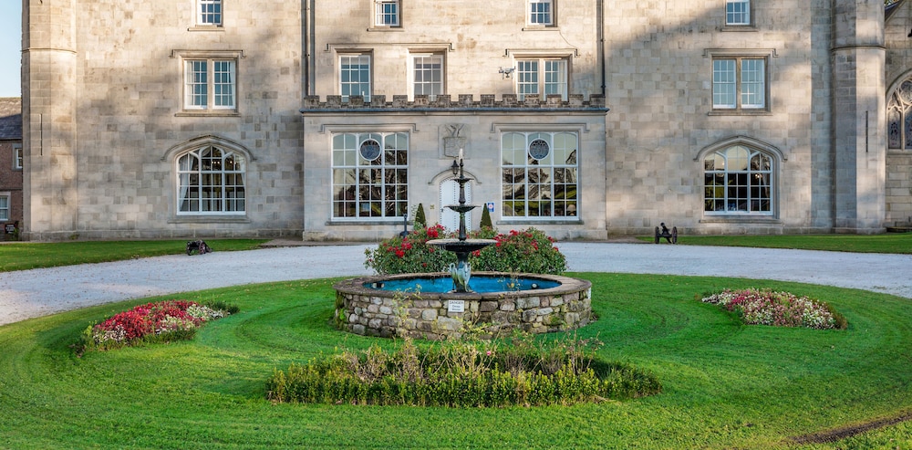 Thurnham Hall Resort 42/48