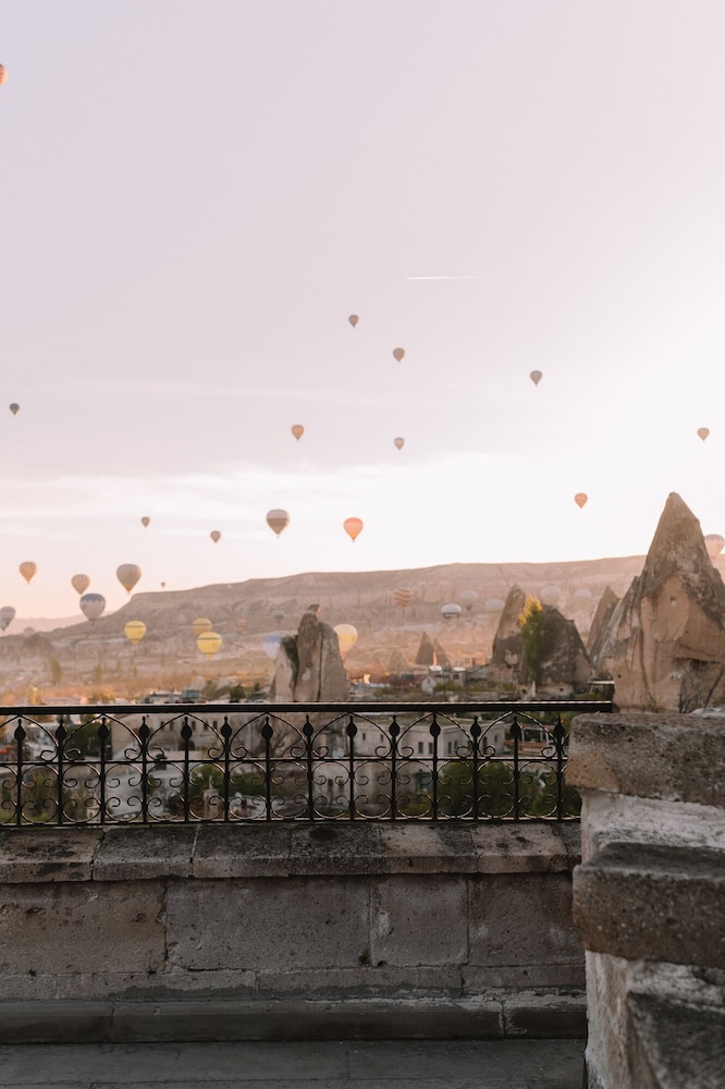 Cappadocia Cave Suites Boutique Hotel Special Class 73/78