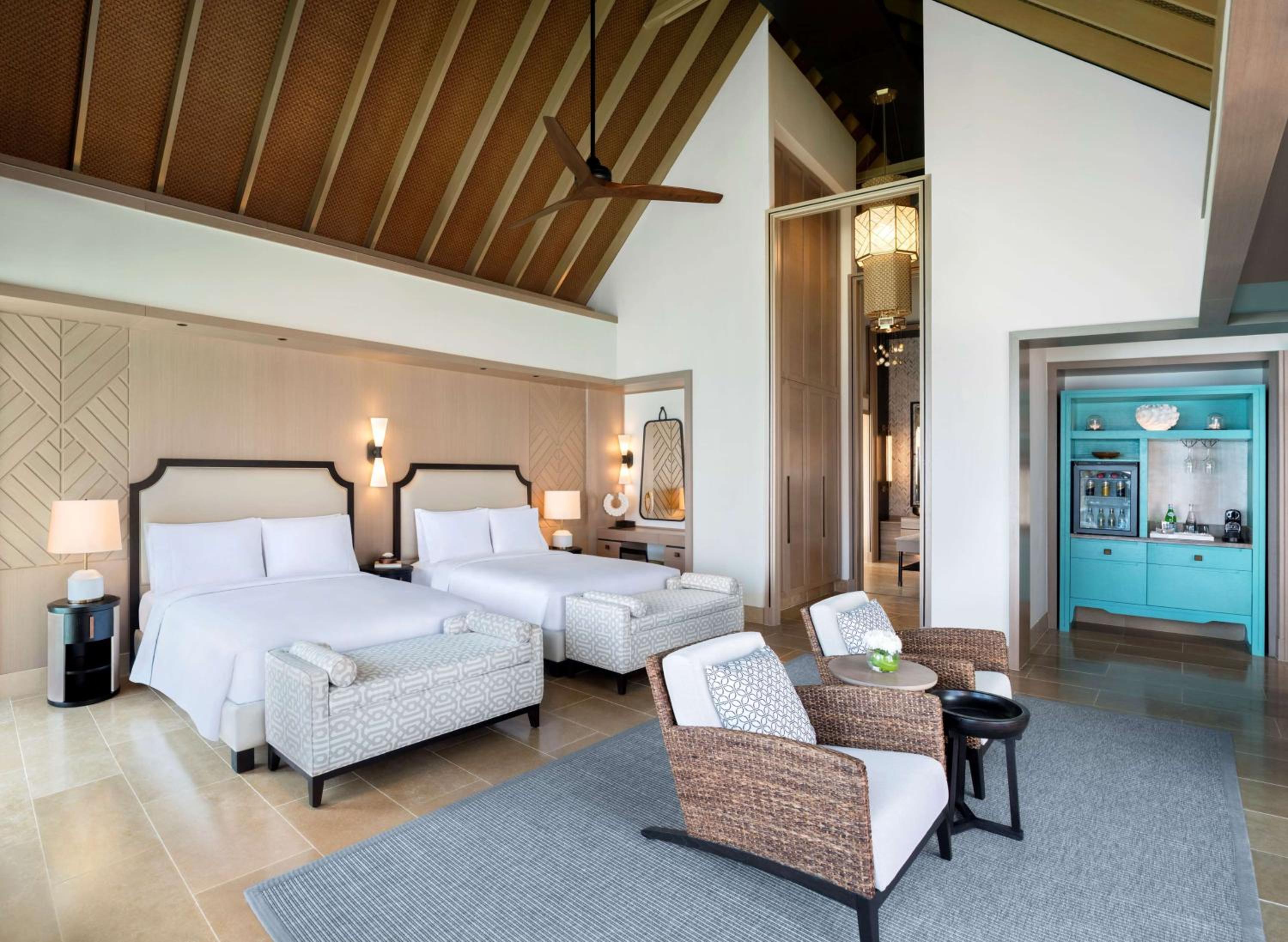 2 Bedrooms, Grand, Beach Villa, with Pool
