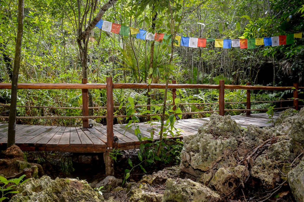 Akumal Natura Glamping 48/50