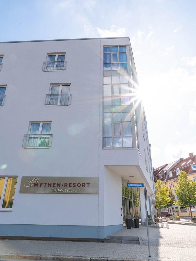 Mythenresort Heimdall 1/36