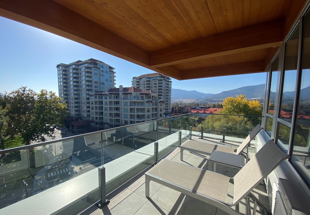 Penticton Lakeside Resort 44/58