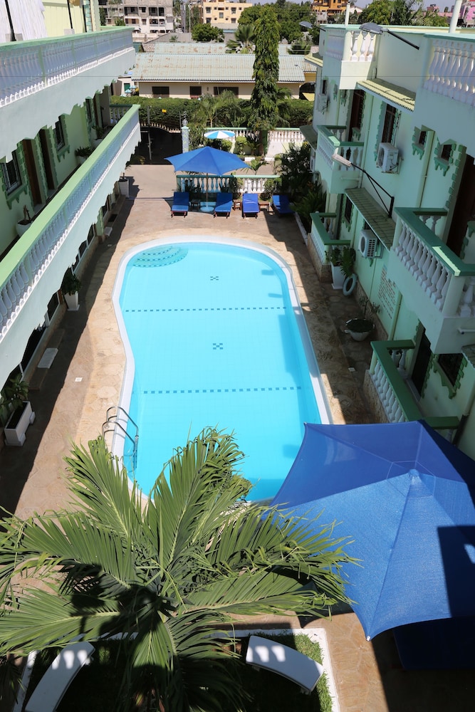 Prestige Leisure Hotel 43/50