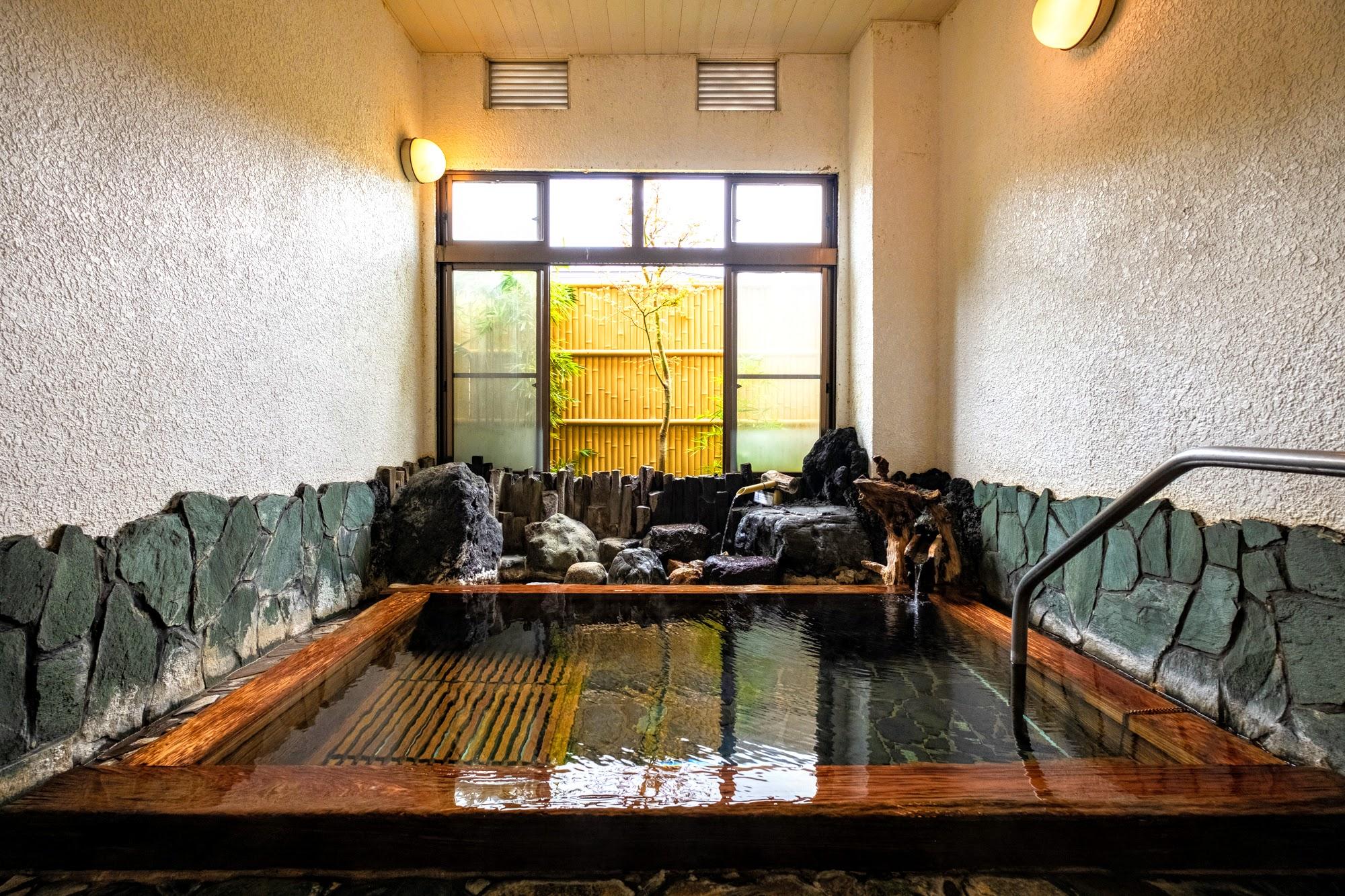 Nanadaru Onsen Hotel 5/25