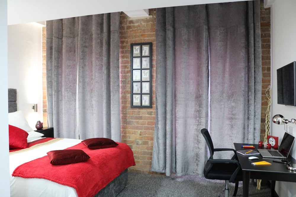 Trivelles Regency Nottingham 60/69
