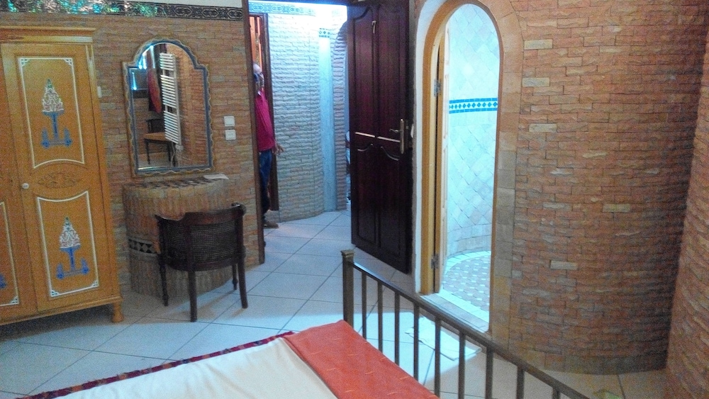 Pasta Plaza Hotel 23/39