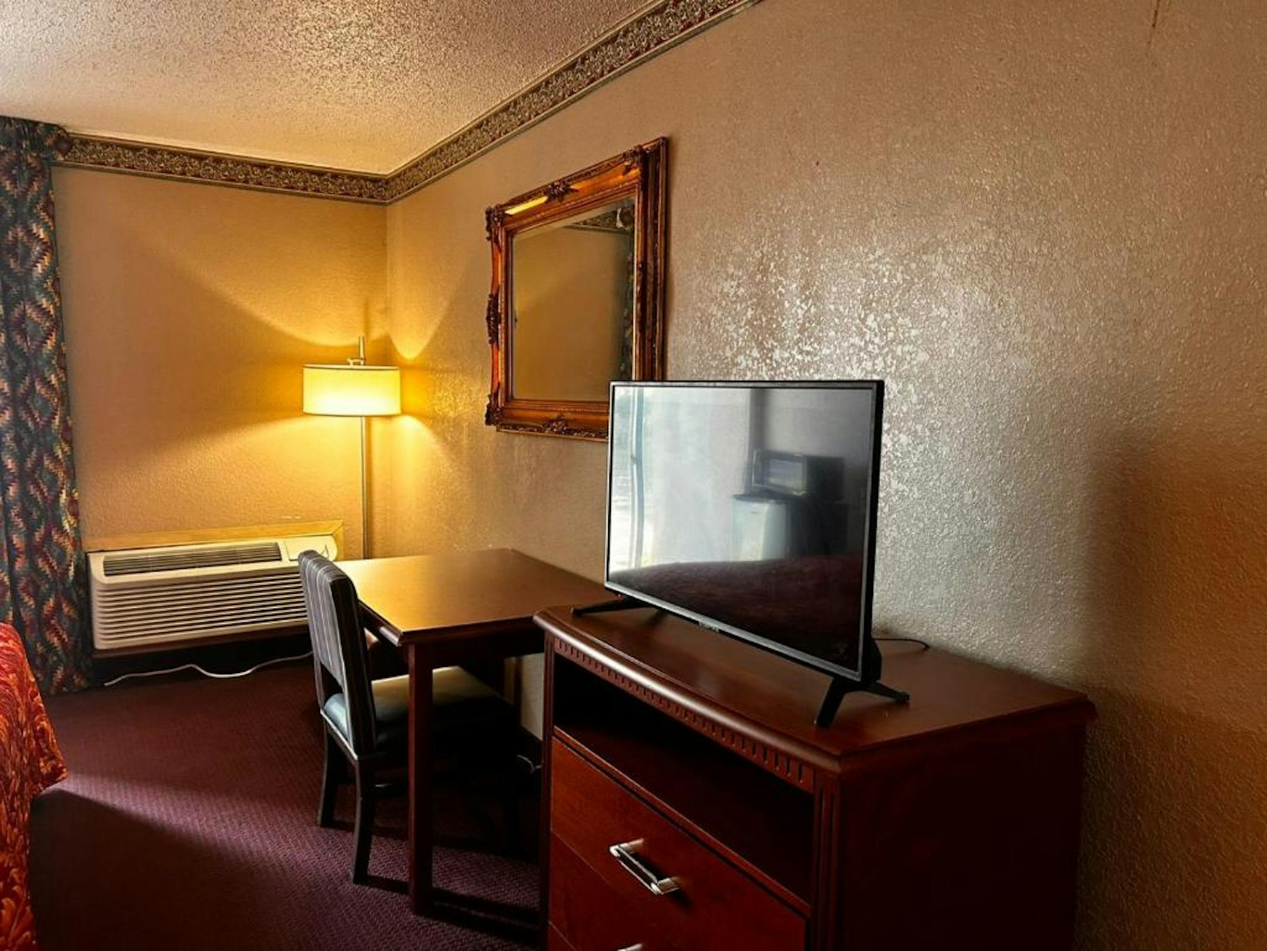 Airport Inn Memphis Near Graceland By Hotel O 16/26