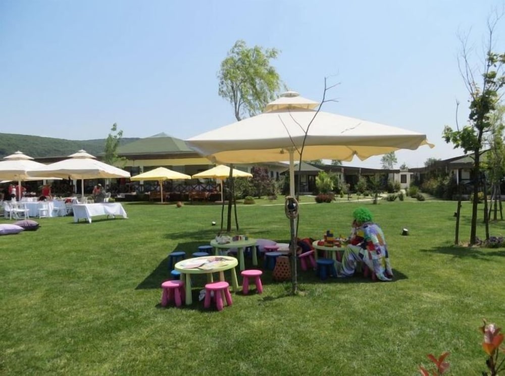 Riva's Club Hotel 32/50