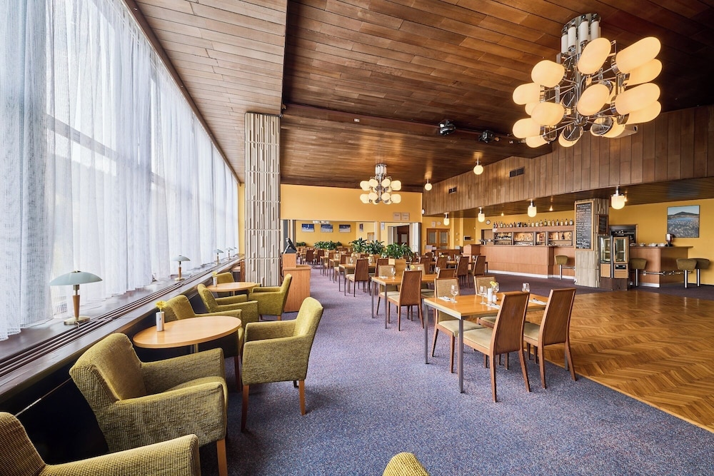 Hotel Horizont 34/50