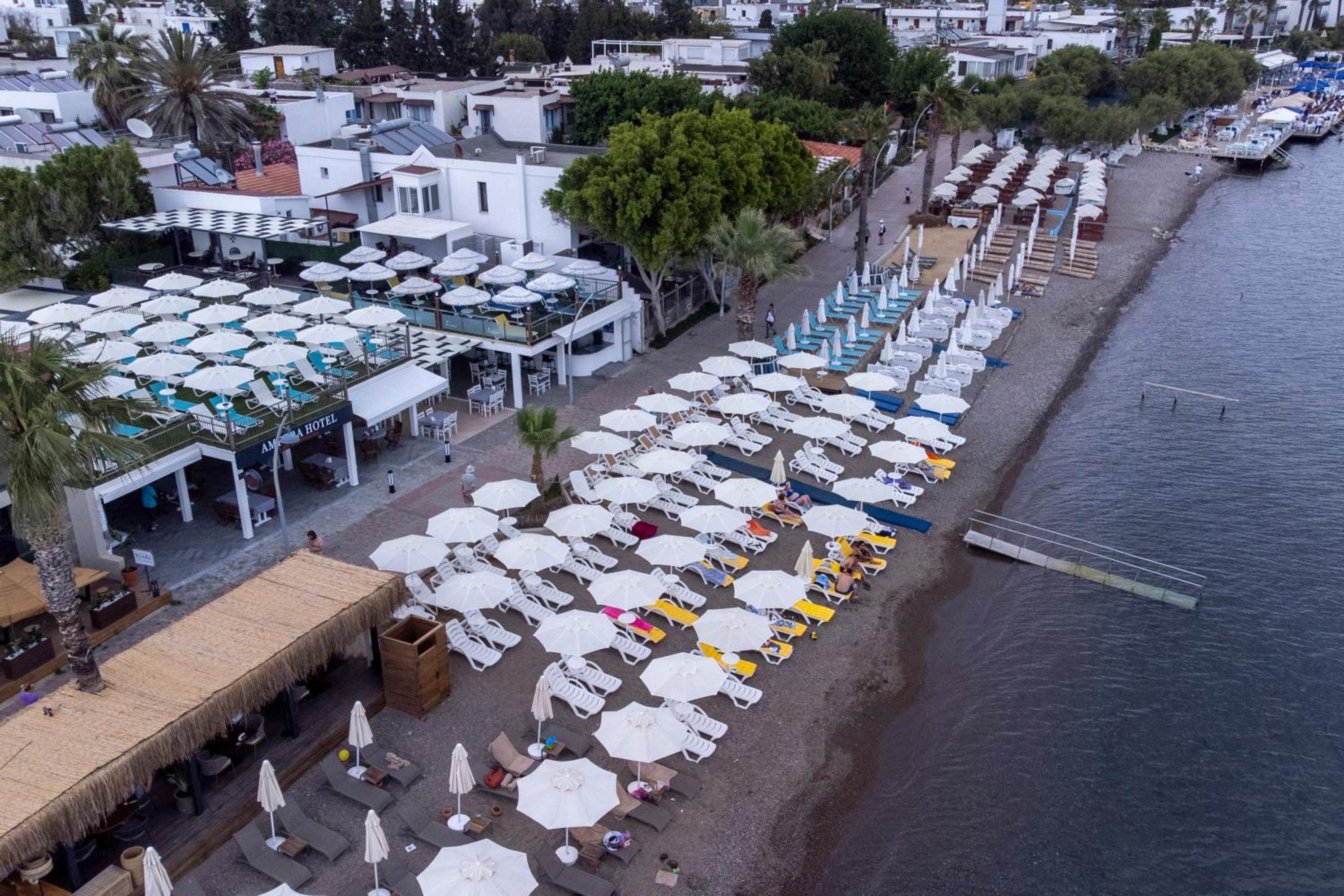 Amfora Otel 42/53