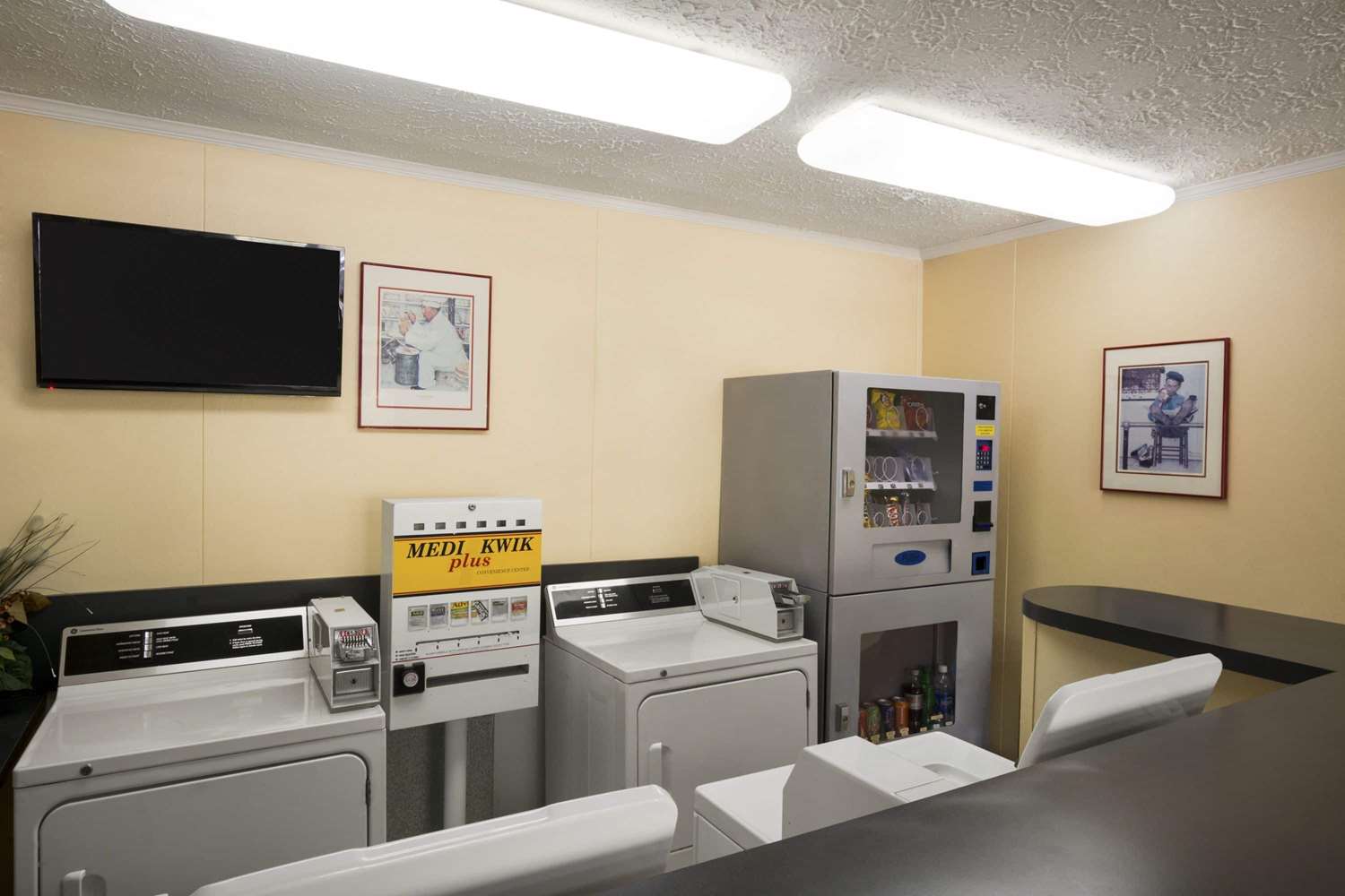 Microtel Inn & Suites by Wyndham Columbia/Fort Jackson N 29/37