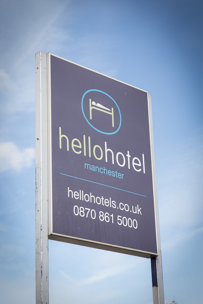 Hello Hotel 28/50