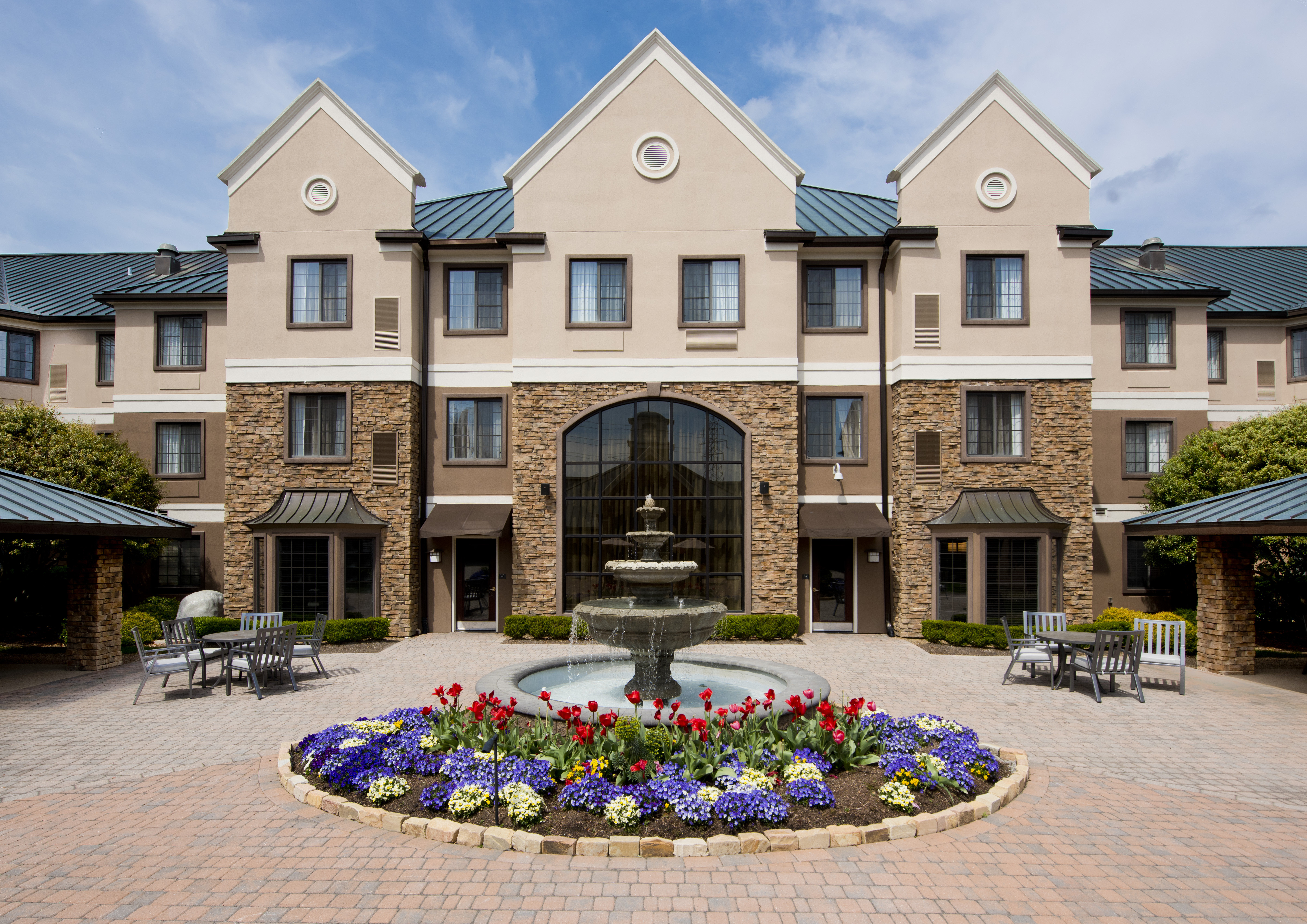 Staybridge Suites Charlotte Ballantyne 6/70