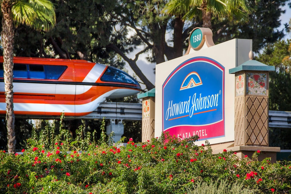 ハワード ジョンソン バイ ウィンダム アナハイム ホテル アンド ウォーター プレイグラウンド 写真5