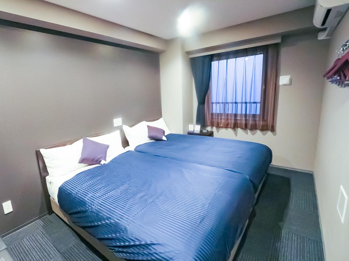 Semi Room, Twin Beds