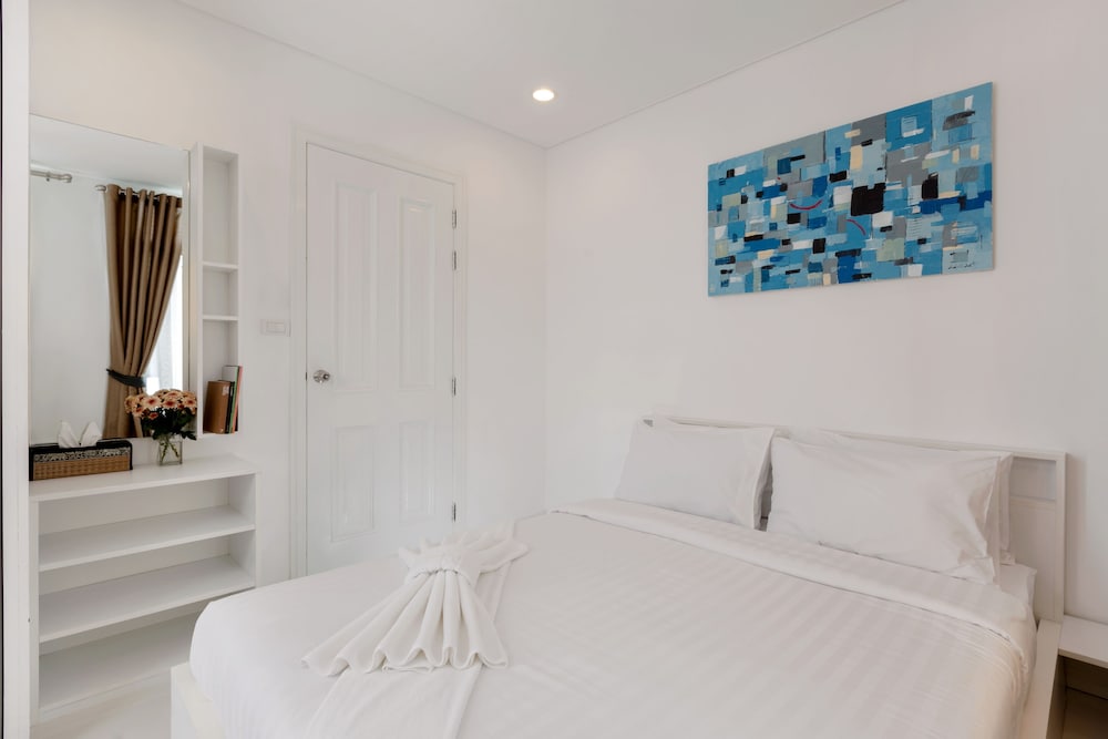 Kamala Regent Phuket Serviced Apartment 17/44