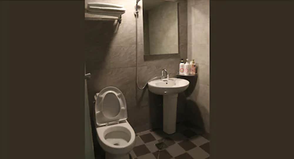 Myeongdong Mom House 40/46