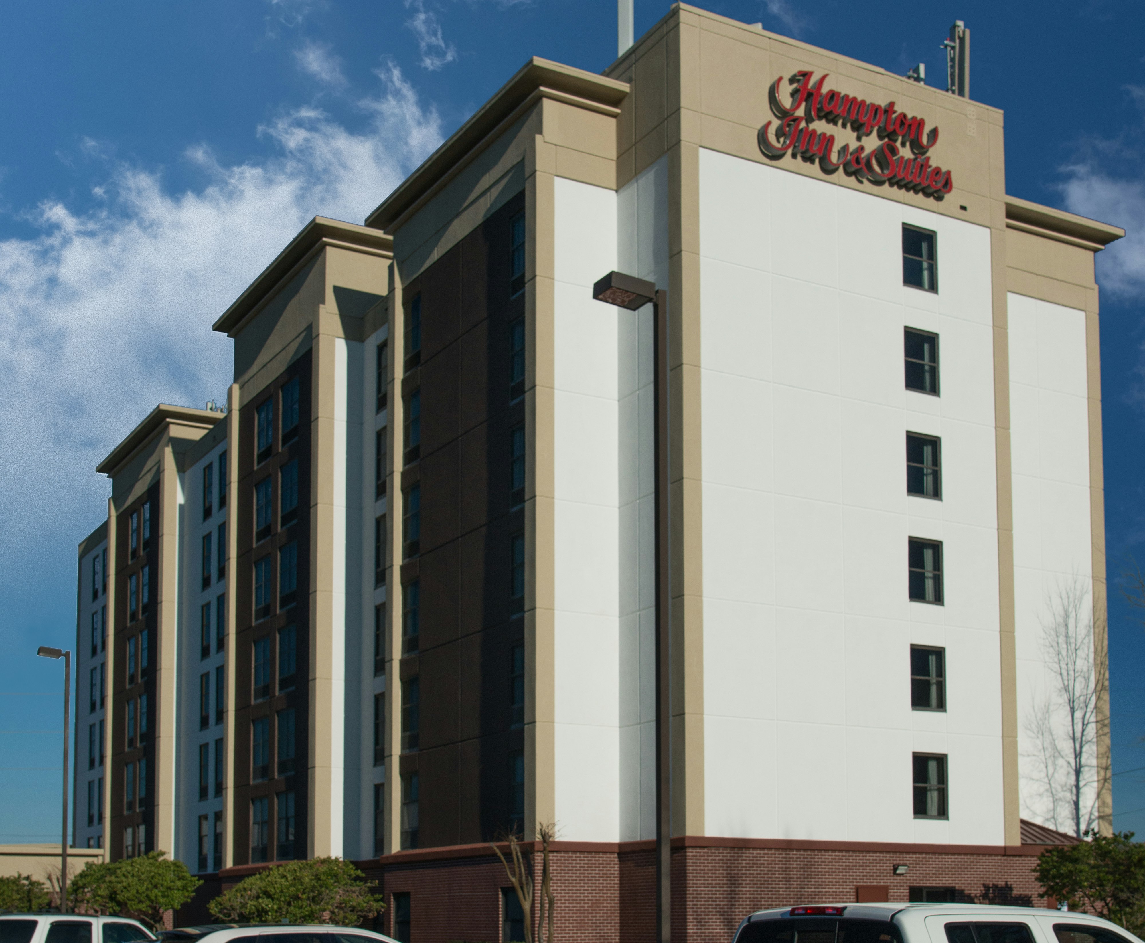Hampton Inn & Suites Jackson Downtown-Coliseum 2/76